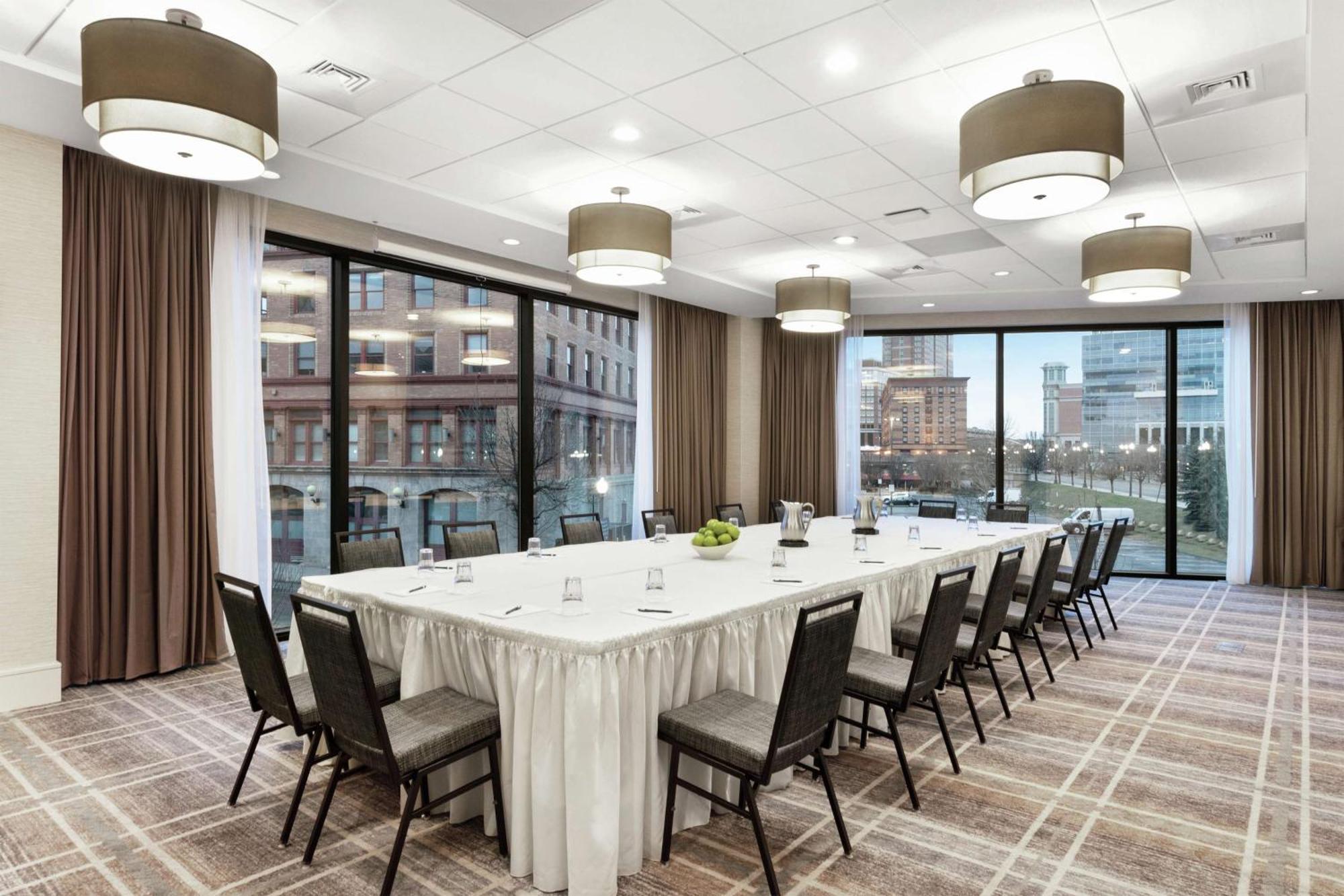 Homewood Suites By Hilton Providence Downtown Extérieur photo