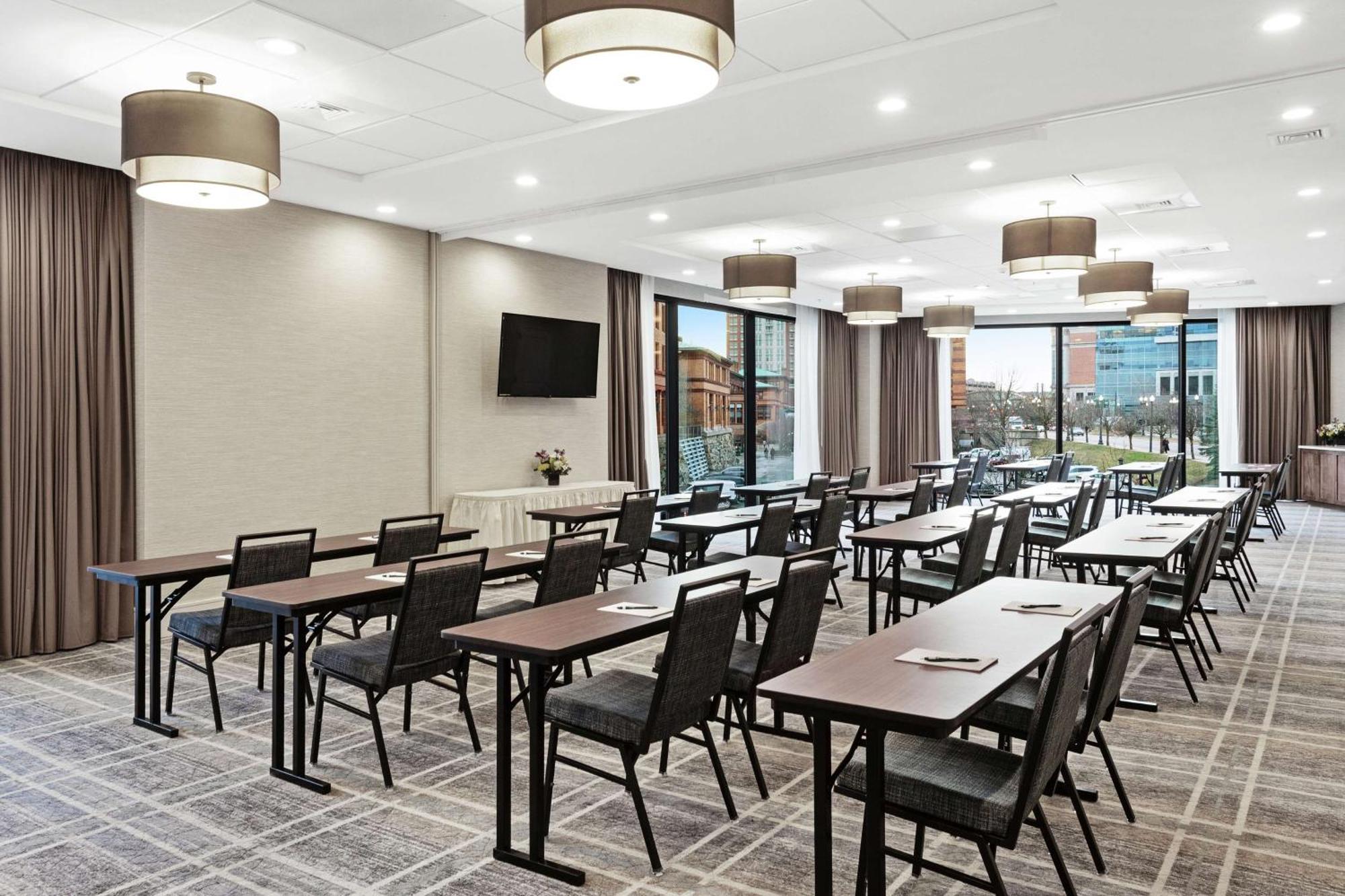 Homewood Suites By Hilton Providence Downtown Extérieur photo